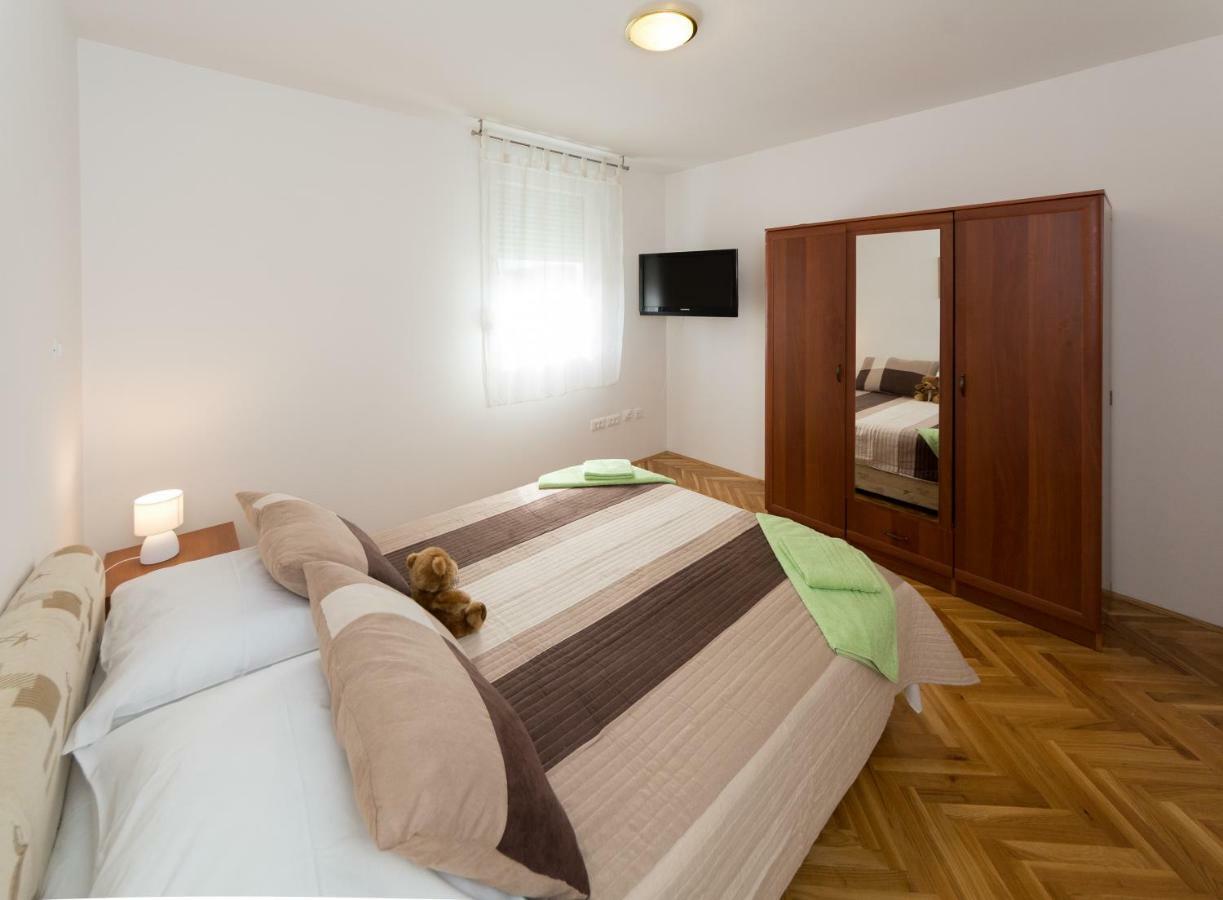 Breki Apartman Podstrana Exterior foto