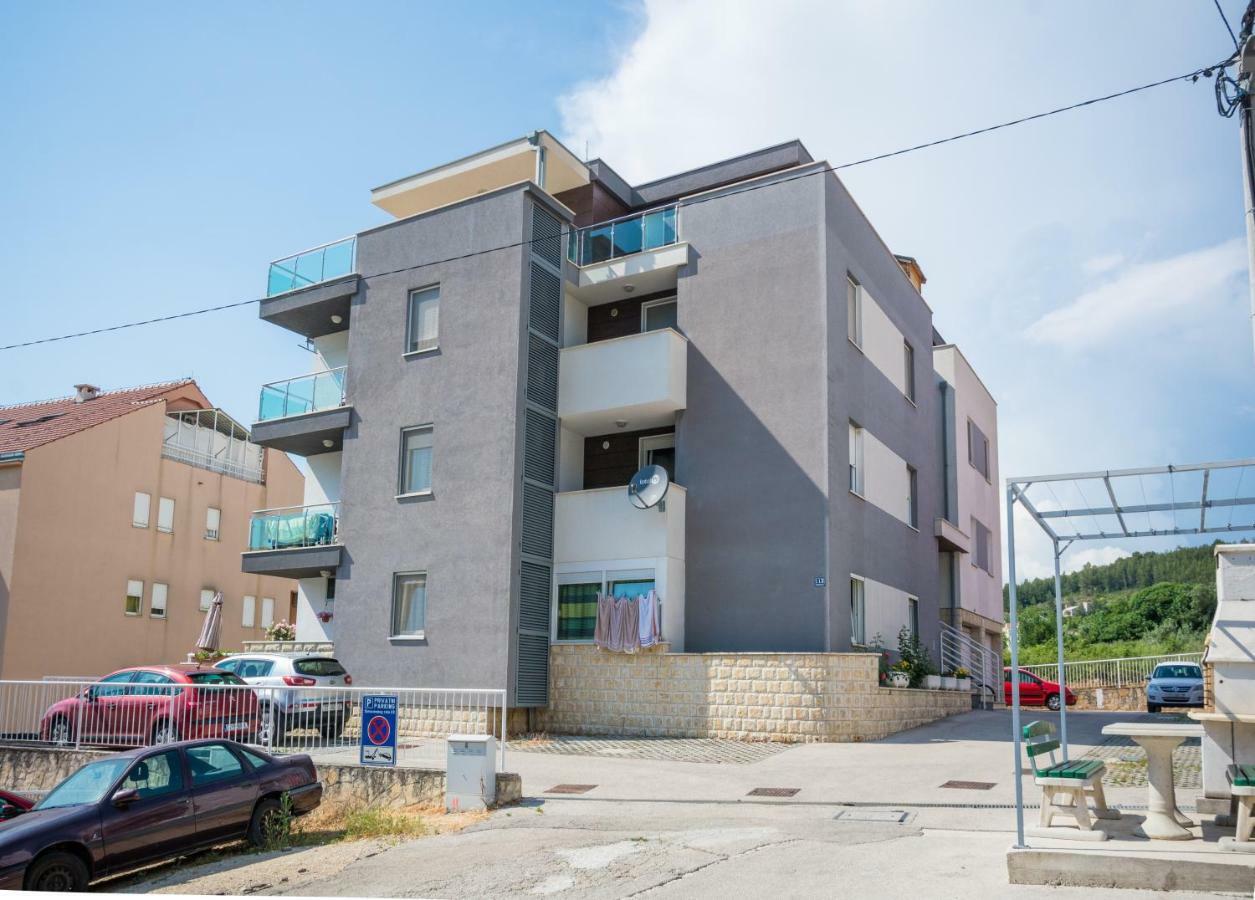 Breki Apartman Podstrana Exterior foto